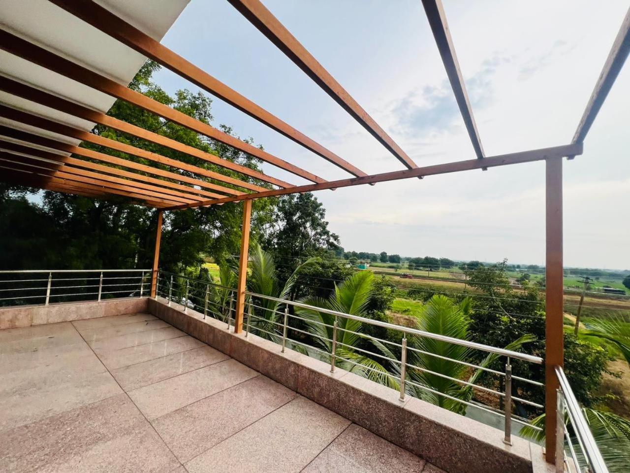Serene Farms By Guildstone Stays Venkatāpur Exterior foto