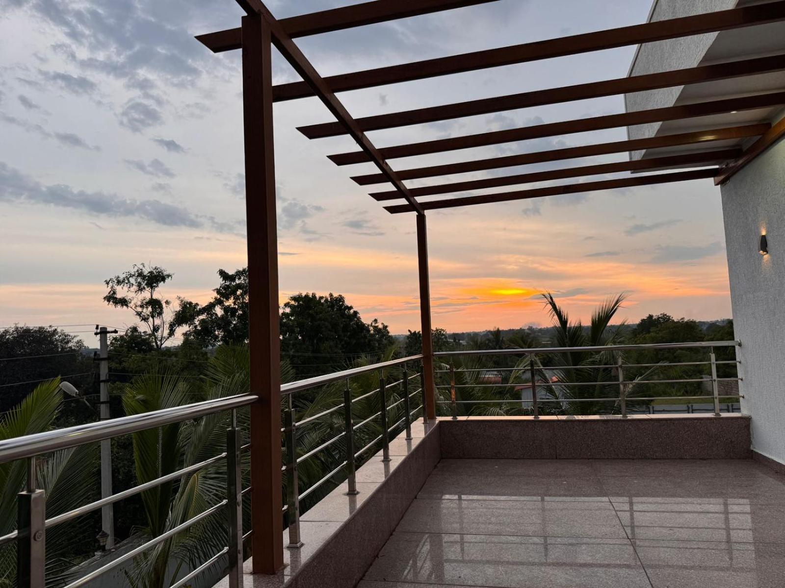 Serene Farms By Guildstone Stays Venkatāpur Exterior foto