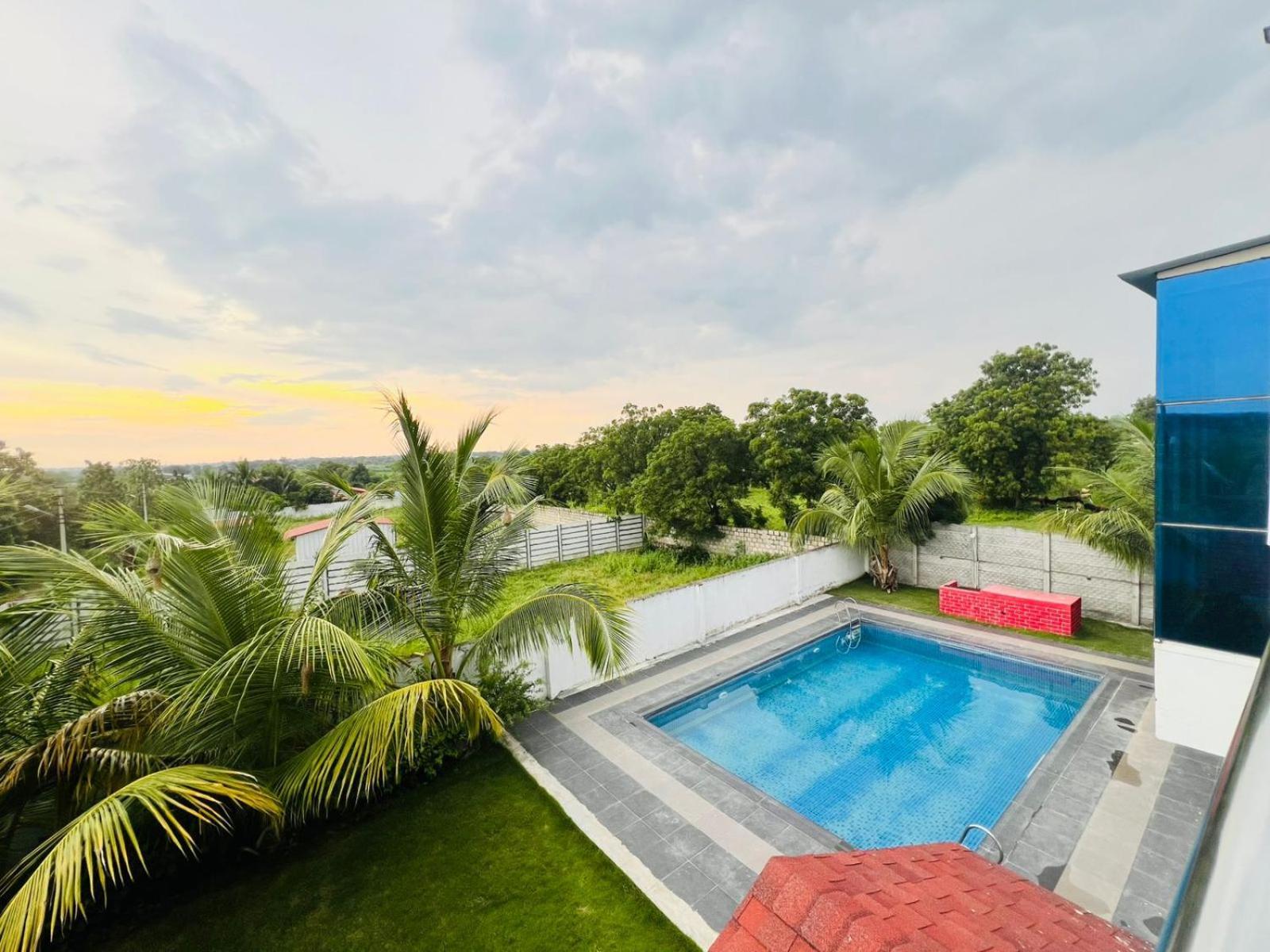 Serene Farms By Guildstone Stays Venkatāpur Exterior foto