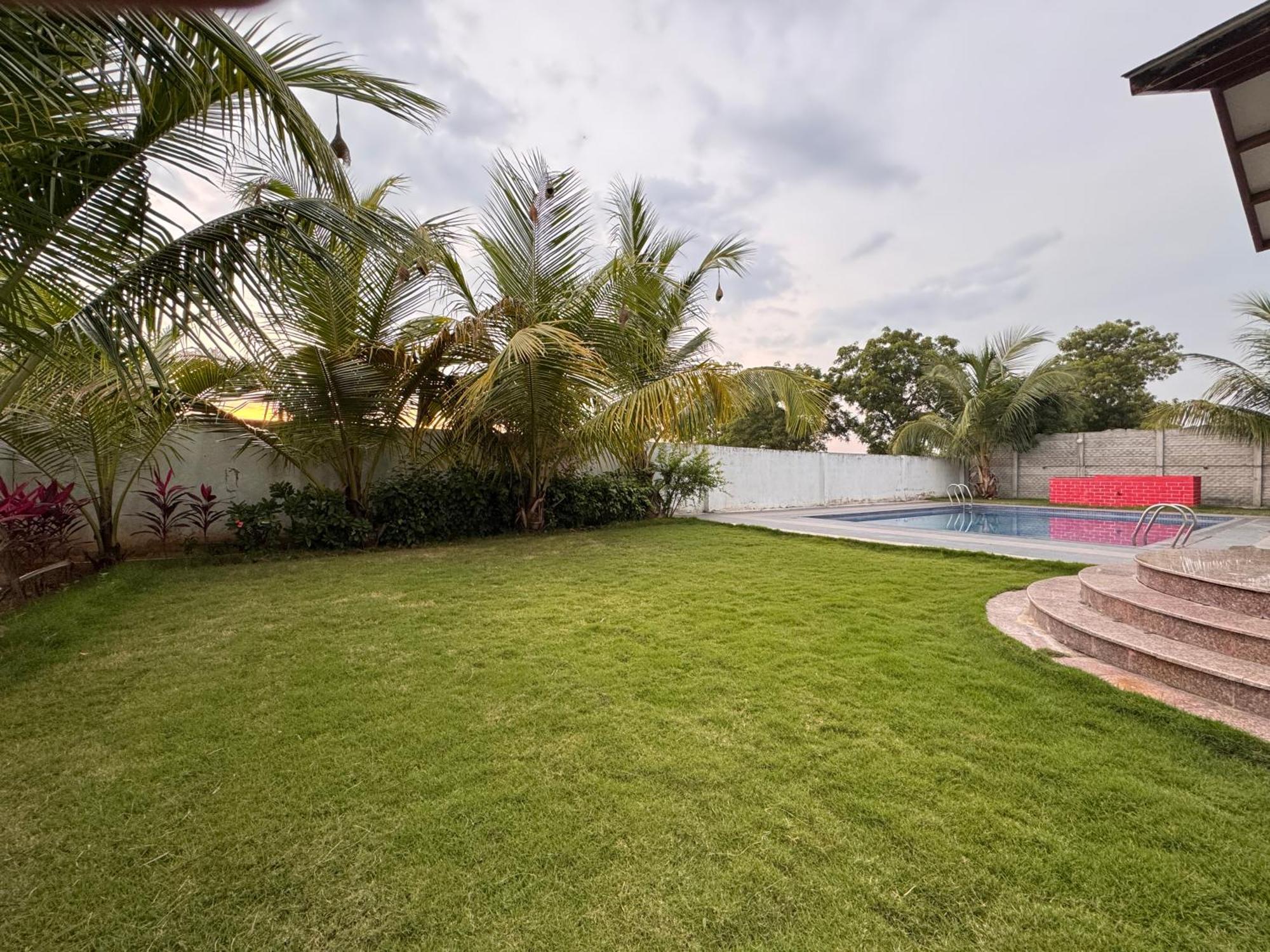 Serene Farms By Guildstone Stays Venkatāpur Exterior foto